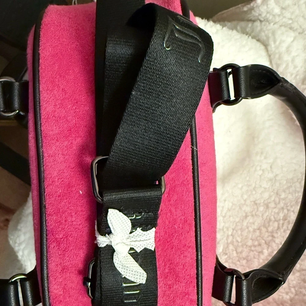 NWT Juicy Couture Raising Star Bower Bag, in Pink and Black